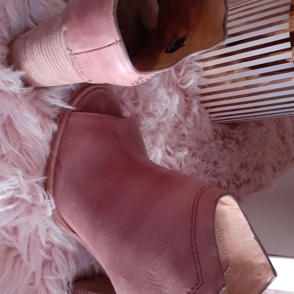 Pink rose boots - Picture 6 of 6